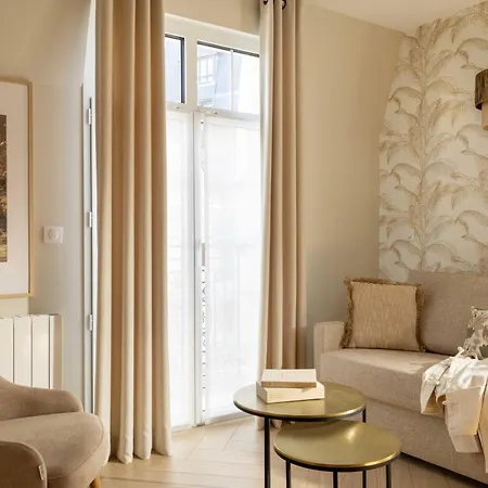 Апарт-отель Lea, L'ecrin Du Fer A Cheval Трувиль-сюр-Мер