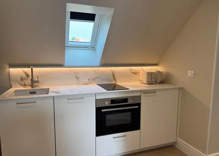 Lea, L'ecrin Du Fer A Cheval 4* Трувиль-сюр-Мер